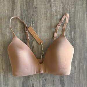 New Skims Bra 30D